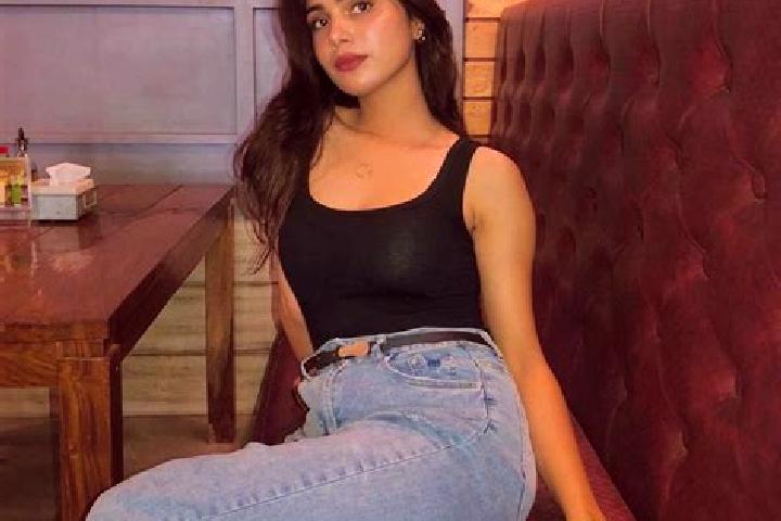 9 escort profiles in Sharqpur Sharif, Pakistan. Browse companions, services, rates and book online. Incall and outcall available.