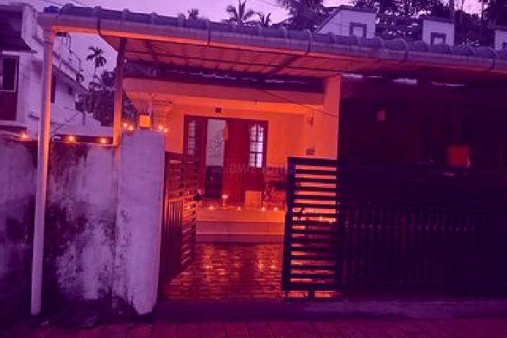 9 escort profiles in Vellanikkara, India. Browse companions, services, rates and book online. Incall and outcall available.