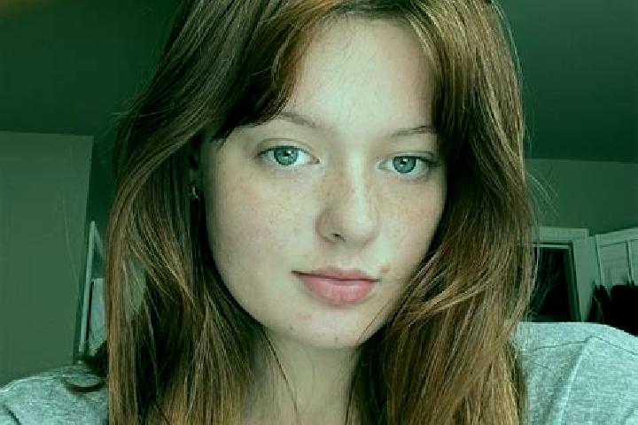 Abigail, 20, a auburn brown-eyed indian companion based in Andelot-en-Montagne. Offering GFE, Travel Companion, Tantra, Massage, BDSM. Available for incall a...