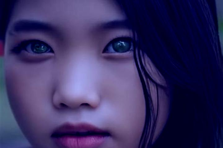 Abigail, 20, a auburn green-eyed asian companion based in Penacova. Offering Travel Companion, Tantra, Massage, Domination. Available for incall and outcall,...