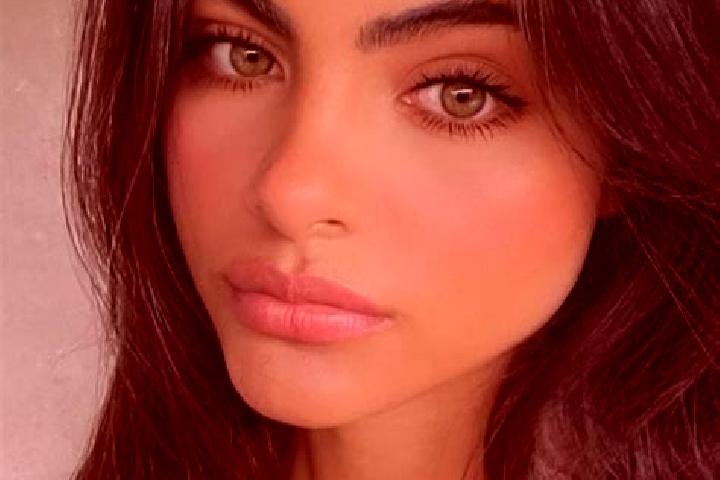 Abigail, 20, a black hazel-eyed caucasian companion based in Giebelstadt. Offering Striptease, Overnight, Massage. Available for incall and outcall, day and ...