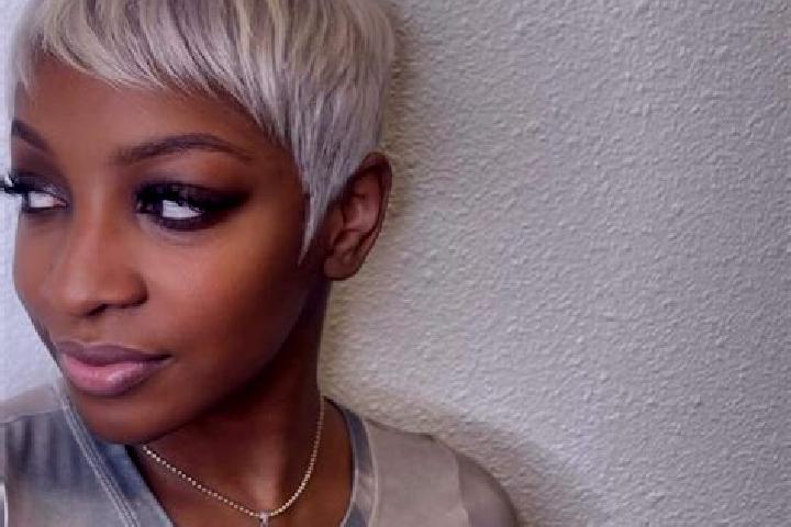 Abigail, 20, a platinum blonde amber-eyed ebony companion based in Putyatino. Offering CIM, Fetish, BDSM. Available for incall and outcall, day and evening d...