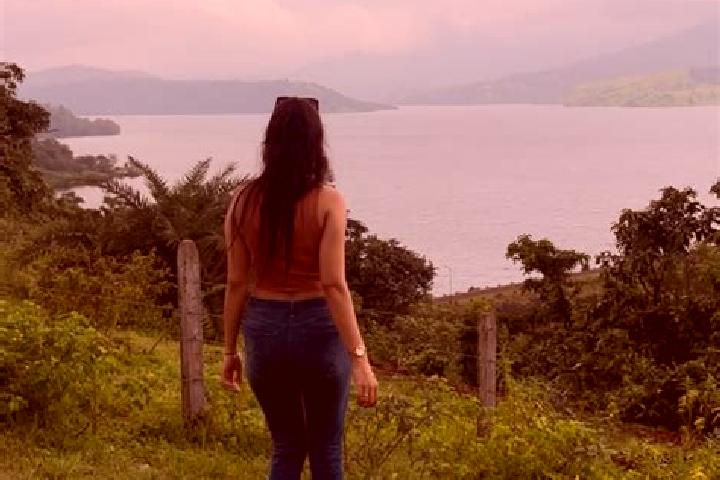 Abigail, 20 — Escort in Bhor, India