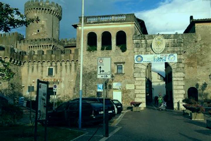 Abigail, 20 — Escort in Fiano Romano, Italy