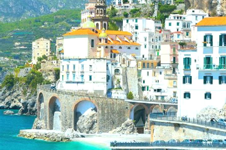 Abigail, 20 — Escort in Vado Centro, Italy