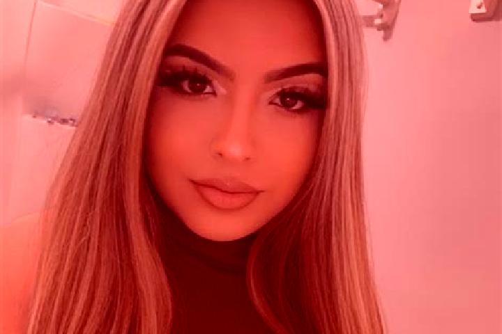 Abigail, 21, a blonde amber-eyed latina companion based in Goshtah. Offering Domination, 69, Striptease, Dinner Date, BDSM. Available for incall and outcall,...