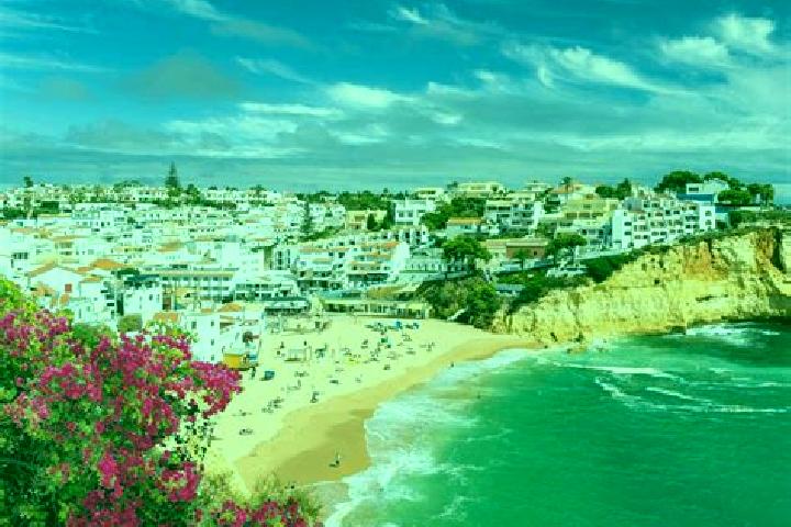 Abigail, 21 — Escort in Carvoeira, Portugal