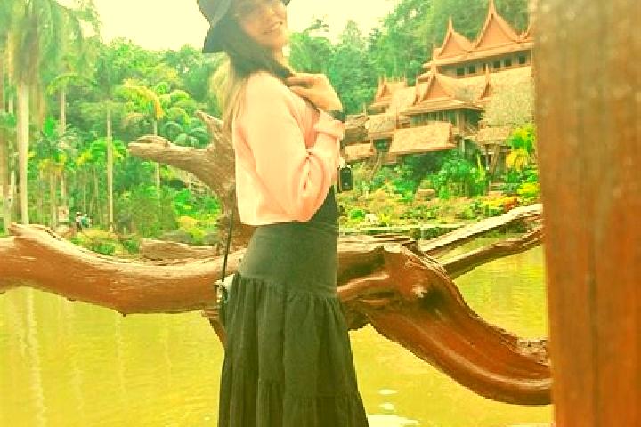 Abigail, 21 — Escort in Huai Khot, Thailand
