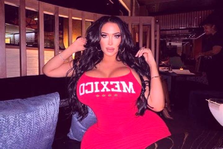 Abigail, 21 — Escort in Labor de Peralta, Mexico