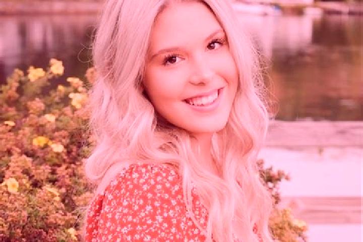Abigail, 21 — Escort in Laconia, United States
