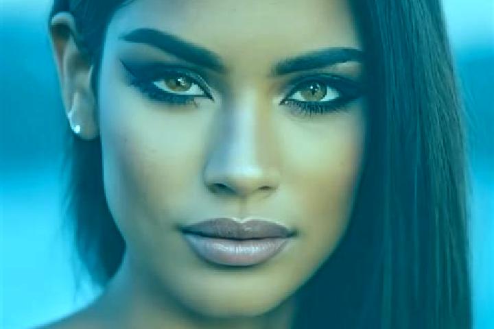 Abigail, 22, a black brown-eyed latina companion based in Oras. Offering Couples, Deep French Kissing, 69, CIM, Domination. Available for incall and outcall,...