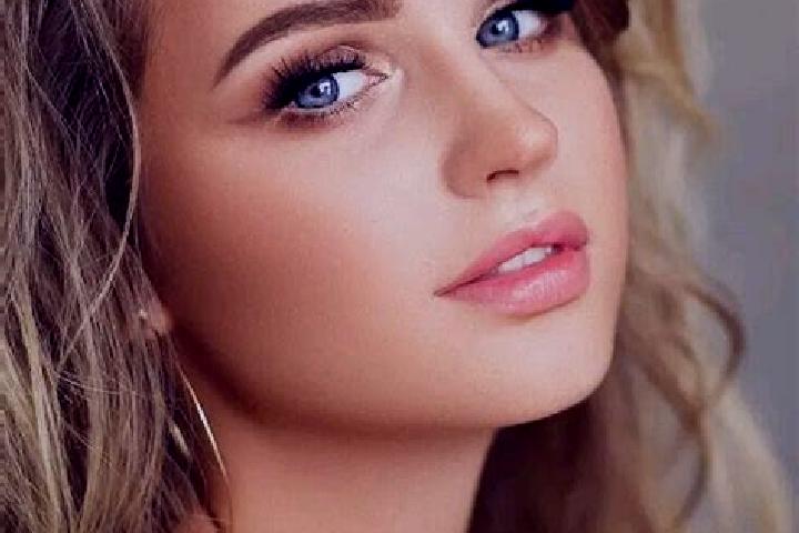 Abigail, 22, a dark blonde blue-eyed caucasian companion based in Morro Reatino. Offering Striptease, 69, Prostate Massage, Travel Companion. Available for i...