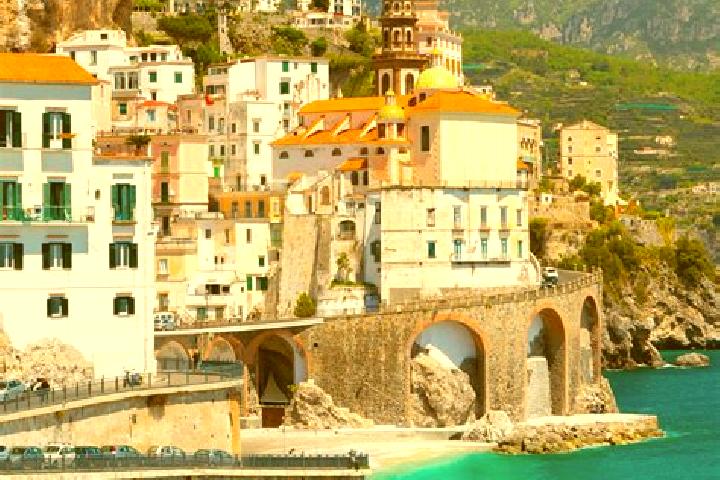 Abigail, 22 — Escort in Campotosto, Italy