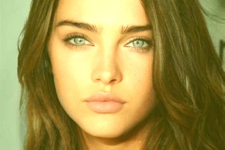 Abigail, 23, a brunette grey-eyed caribbean companion based in Ochota. Offering Tantra, A-Level, OWO. Available for incall and outcall, day and evening dates.
