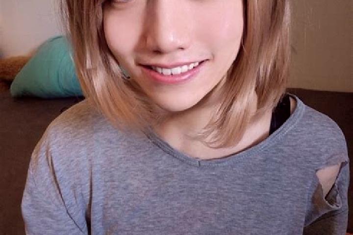 Abigail, 23, a platinum blonde brown-eyed asian companion based in Tampere. Offering Massage, Dinner Date, A-Level. Available for incall and outcall, overnig...