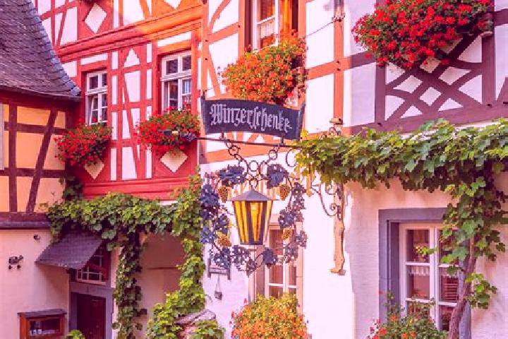 Abigail, 23 — Escort in Fussgonheim, Germany