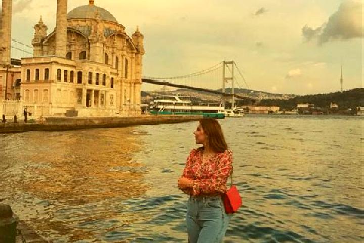 Abigail, 23 — Escort in Ortakoey, Turkey