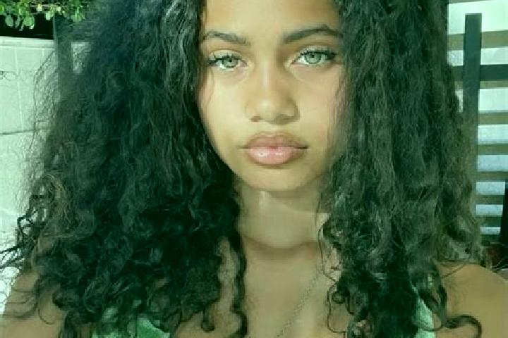 Abigail, 24, a black green-eyed mixed companion based in Dealu Floreni. Offering BDSM, Roleplay, Travel Companion, Domination, Couples. Available for incall ...