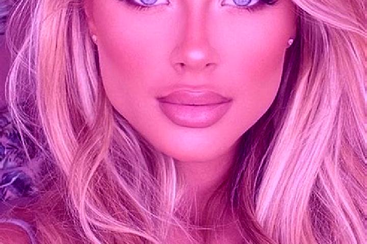 Abigail, 24, a blonde blue-eyed latina companion based in Rizomylos. Offering Massage, Striptease, A-Level, Overnight. Available for incall and outcall, day ...
