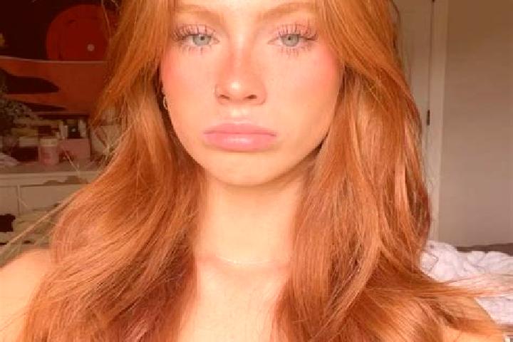 Abigail, 24, a blonde brown-eyed indian companion based in Keevallur. Offering Duos, 69, Tantra, Overnight. Available for incall and outcall, day and evening...