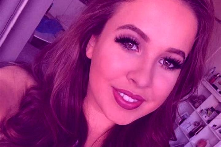 Abigail, 24, a blonde dark-eyed middle eastern companion based in Lytham St Annes. Offering Fetish, Party Girl, OWO. Available for incall and outcall, overni...