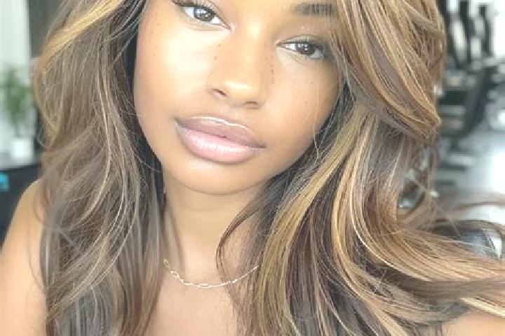 Abigail, 24, a dark blonde brown-eyed mixed companion based in Cairon. Offering Roleplay, Domination, Erotic Massage, A-Level. Available for incall and outca...