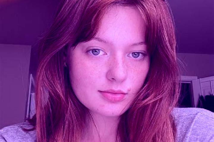 Abigail, 24, a red grey-eyed indian companion based in Opole Lubelskie. Offering CIM, GFE, OWO, BDSM. Available for incall and outcall, day and evening dates.