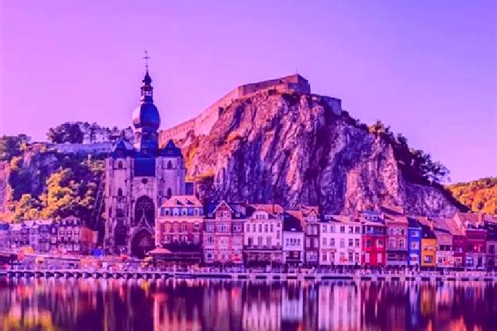 Abigail, 24 — Escort in Moustier, Belgium
