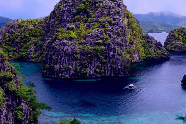 Abigail, 24 — Escort in Tomingad, Philippines
