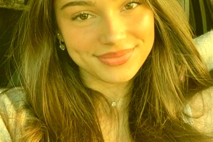 Abigail, 25, a chestnut hazel-eyed european companion based in Bennet. Offering A-Level, Girlfriend Experience, Travel Companion, BDSM, Prostate Massage. Ava...