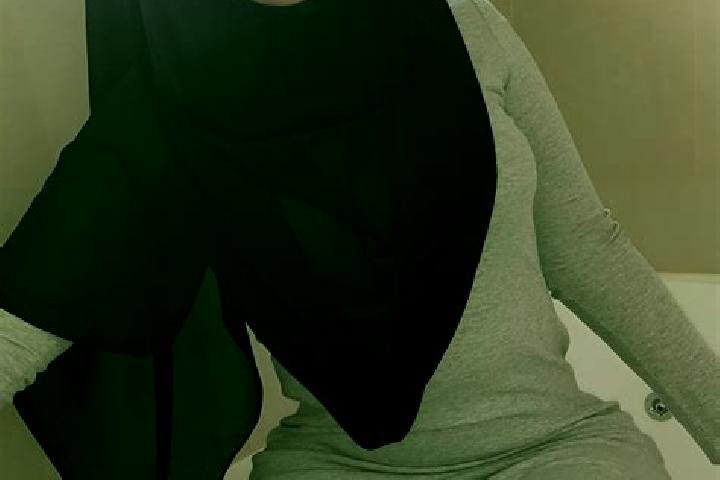 Abigail, 25 — Escort in Haft Juy, Iran