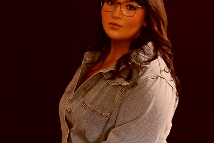 Abigail, 25 — Escort in Salyersville, United States