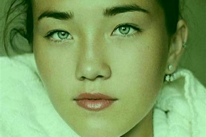 Abigail, 26, a red grey-eyed caucasian companion based in Fasano-Ss.Trinita-Pianello. Offering 69, GFE, Party Girl, Deep French Kissing. Available for incall...