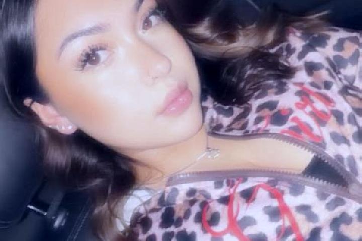Abigail, 26 — Escort in Tamaree, Australia