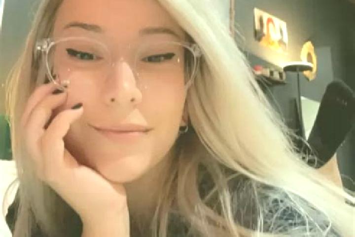 Abigail, 27, a blonde dark-eyed ebony companion based in Eduardo Castex. Offering Party Girl, Dinner Date. Available for incall and outcall, overnight bookin...