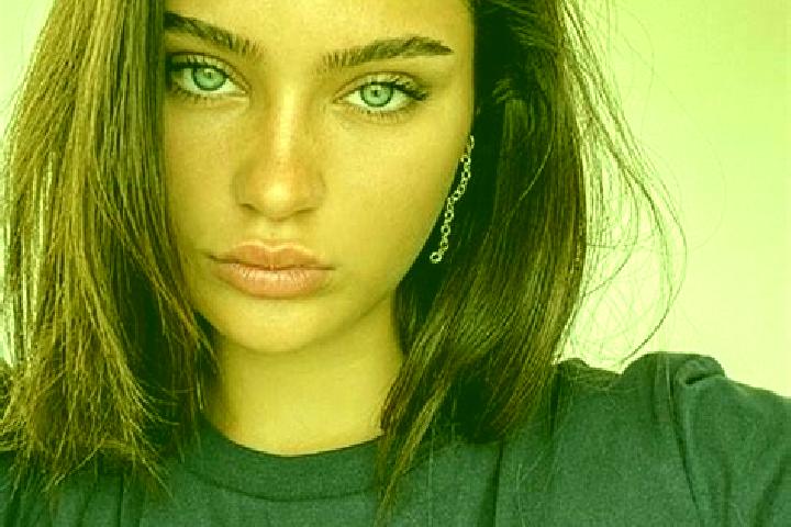 Abigail, 27, a brunette brown-eyed mixed companion based in Aurignac. Offering A-Level, Fetish, Domination. Available for incall and outcall, day and evening...