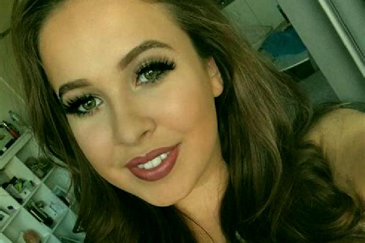 Abigail, 27, a brunette grey-eyed caribbean companion based in Rancon. Offering Overnight, CIM. Available for incall and outcall, day and evening dates.