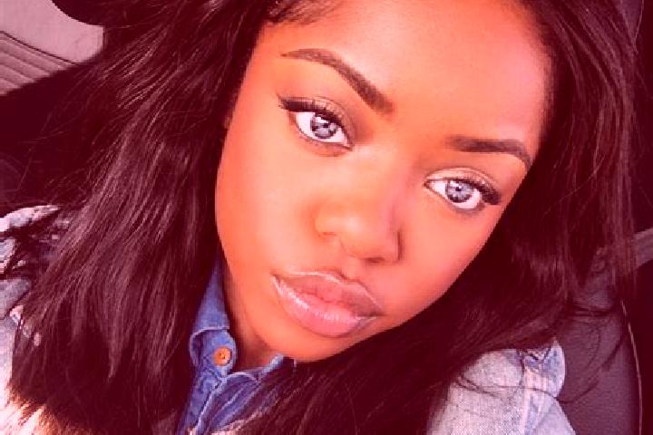 Abigail, 27, a chestnut blue-eyed ebony companion based in Escamps. Offering Roleplay, Duos. Available for incall and outcall, day and evening dates.