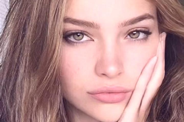 Abigail, 27, a red hazel-eyed caucasian companion based in Guli. Offering BDSM, Couples, Deep French Kissing. Available for incall and outcall, overnight boo...