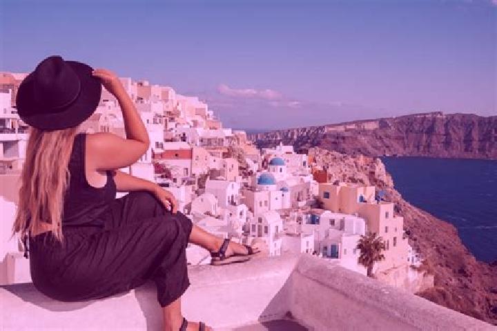 Abigail, 27 — Escort in Oia, Portugal