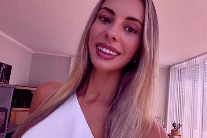 Abigail, 27 — Escort in Teneriffe, Australia