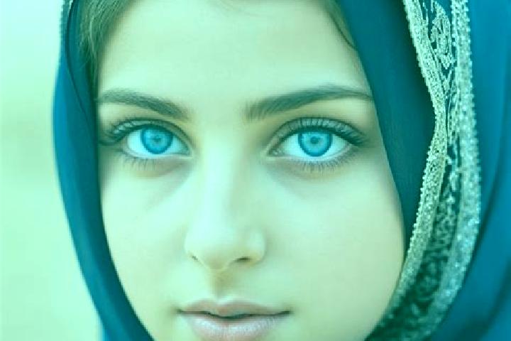 Abigail, 28, a auburn blue-eyed middle eastern companion based in Tanjungsamalantakan. Offering Domination, Party Girl, Girlfriend Experience. Available for ...