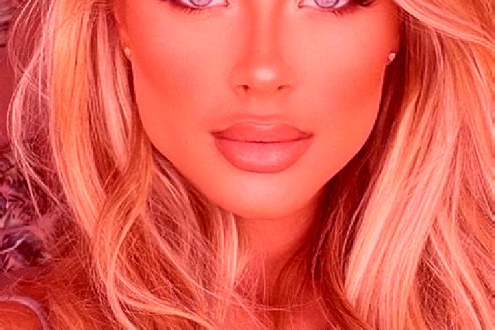 Abigail, 28, a blonde blue-eyed latina companion based in Duqu. Offering Duos, OWO, Overnight, Dinner Date, GFE. Available for incall and outcall, day and ev...