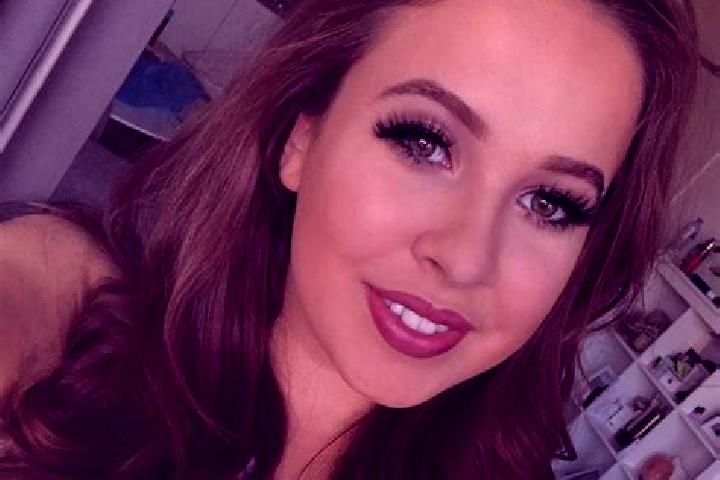 Abigail, 28, a red dark-eyed ebony companion based in Gourrama. Offering Girlfriend Experience, Striptease, 69. Available for incall and outcall, day and eve...