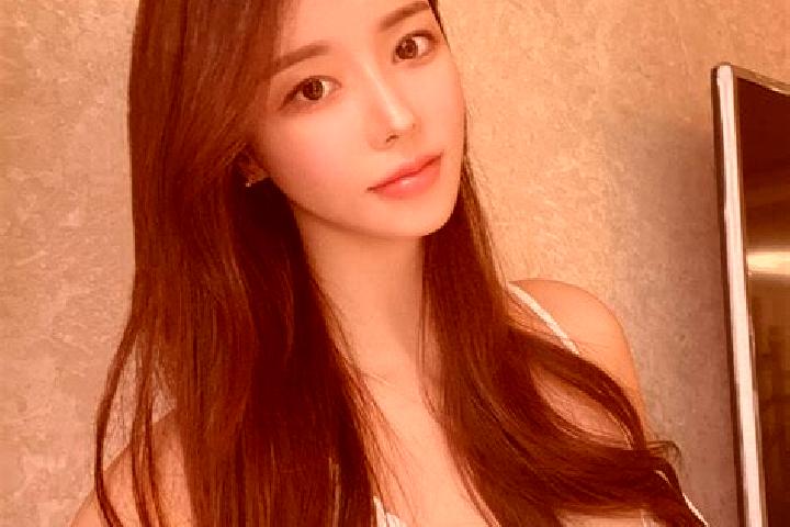 Abigail, 28 — Escort in Baxiangshan, China