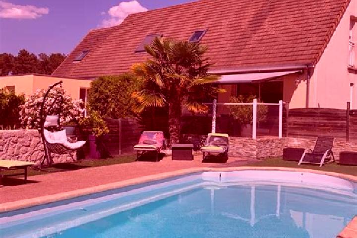 Abigail, 28 — Escort in Brette-les-Pins, France