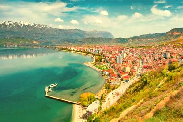 Abigail, 28 — Escort in Bucimas, Albania