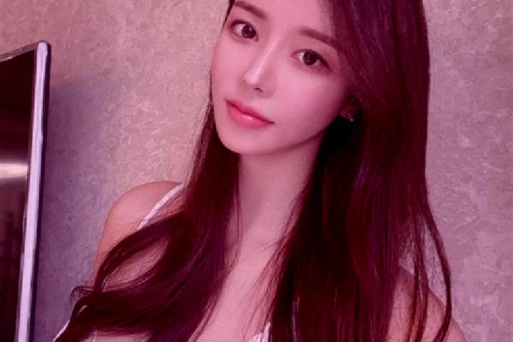 Abigail, 28 — Escort in Wendou, China