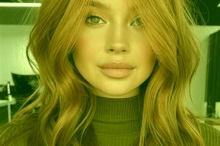 Abigail, 29, a auburn hazel-eyed slavic companion based in Estrada. Offering 69, Duos, Deep French Kissing. Available for incall and outcall, overnight booki...