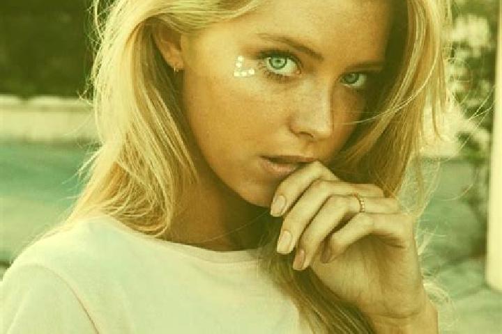 Abigail, 29, a blonde blue-eyed asian companion based in Morro da Garca. Offering Girlfriend Experience, Duos, GFE, Massage. Available for incall and outcall...